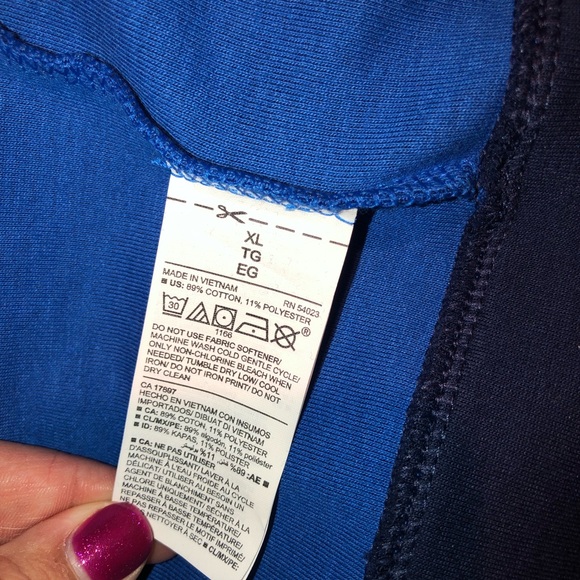 Old Navy Active Go-Dry Jacket - Picture 4 of 4